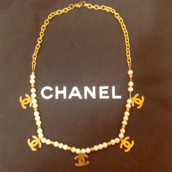 CHANEL Jewelry - 🆕 CHANEL NECKLACE